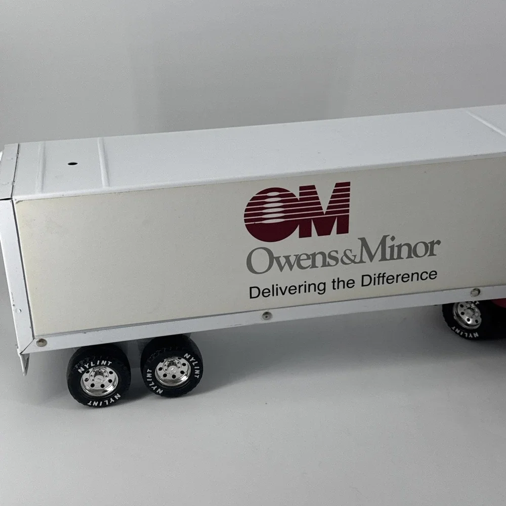 Semi Truck‎ (Plastic) & Metal Trailer Owens & Minor by Funrise w/Sound VTG 2002